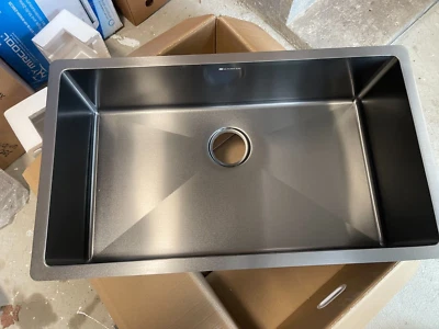 Glacier Bay ACS3118A1H Undermount Kitchen Sink 31" 18-Gauge Single Bowl W/Access - Image 1 of 4