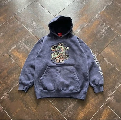 Sudadera con capucha vintage JNCO con dragón enfermo bordado. Side and Hoodie Hit también Foto 1 de 4