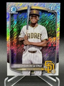 2025 Bowman Chrome Jhoan De La Cruz Chrome Shimmer Refractor 1st Prospect Padres - Picture 1 of 2