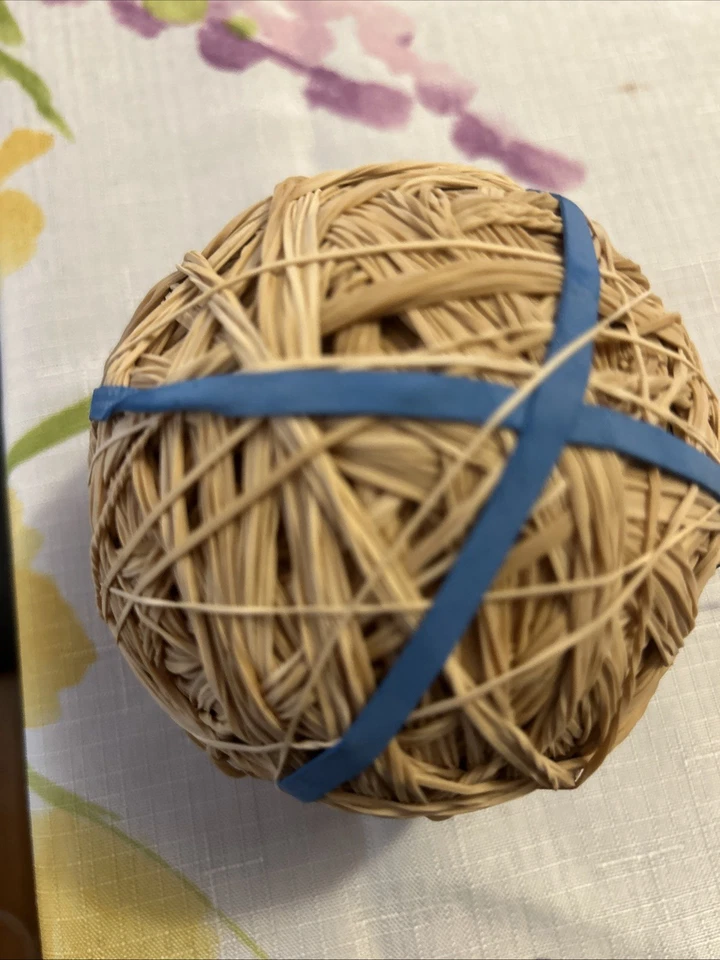 Rubber Band Ball Homemade In The 90's 1-2lbs Foto 1 de 1