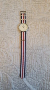Damenuhr Von Daniel Wellington - Bild 1 von 7