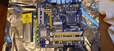 Foxconn G45M-S LGA 775 Intel G45 HDMI Micro ATX Intel Motherboard - Image 1 of 4
