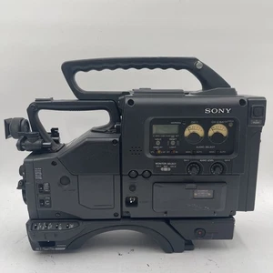 Sony DXC-537A Digital Color Video Camera Betacam SP PVV-1A -Untested- - Picture 1 of 14