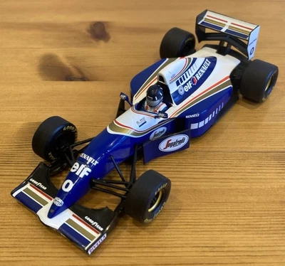 Onyx Williams Renault FW 16 F1 Damon Hill sin caja 1:24  Foto 1 de 4