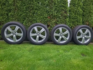 Original Audi Q8 E-tron Alufelgen Winterreifen 255/50R20 - Bild 1 von 13