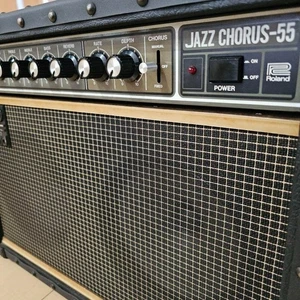 ROLAND JC-55 JAZZ CHORUS-55 GUITAR AMPLIFIER COMBO Operation Confirmed from JP - Picture 1 of 14