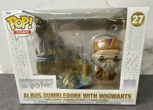 Funko Pop! Town: Harry Potter 20th Anniversary - Dumbledore with Hogwarts #27 - Picture 1 of 4