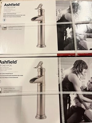 Grifo de baño Pfister Ashfield - níquel cepillado. (NUEVO) Foto 1 de 2