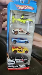 Hot Wheels - 2009 Police Pursuit 5 - Pack .see Pics - Picture 1 of 7