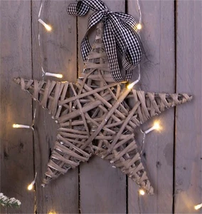 St Helens GH922 Home and Garden Natural Wicker Christmas Star, Christmas Decor - Picture 1 of 5