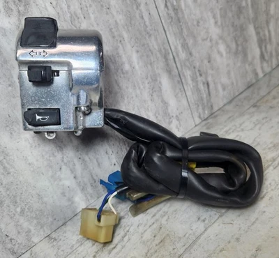 2004-2009 Honda VTX1300C OEM Turn Signal Horn Switch 10,418 Miles #35200-MEM-670 - Изображение 1 из 4