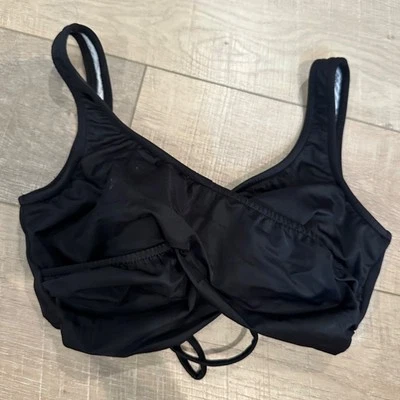 VENUS MUJER BIKINI NEGRO TOP TALLA PEQUEÑA Foto 1 de 4