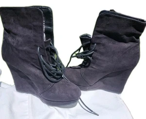 Women's Black Suede Lace-Up Wedge Ankle Boots - Size 7 1/2 - Picture 1 of 7