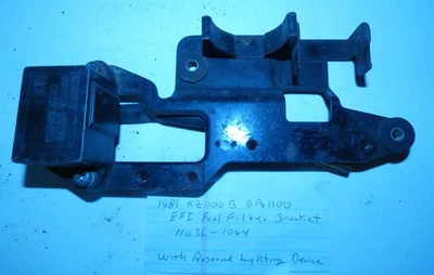 Kawasaki GPz1100 KZ1100B1 1981 soporte de filtro de combustible con iluminación de resolución pn# 11036-1064 Foto 1 de 4
