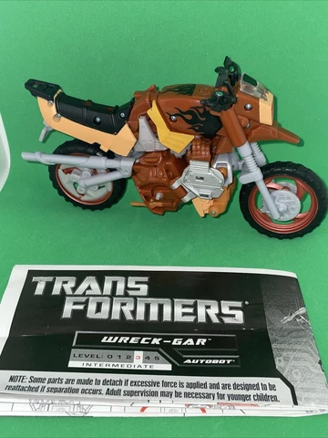 Hasbro Transformers Reveal the Shield - Wreck-Gar Autobot Loose Cover