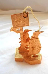 DANBURY MINT PENGUINS CHRISTMAS TREE ORNAMENT Gold Plated 2000 NORTH POLE - Picture 1 of 1