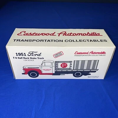 Camión de estacas Ford F-6 1951 First Gear escala 1/34 19-0120 Foto 1 de 4