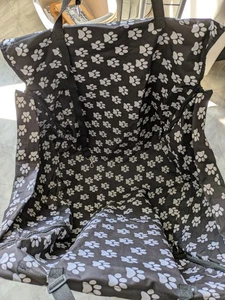 Hunde Sitzschutz - Bild 1 von 2