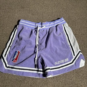 Culture Industries Cord Shorts : Gr. S : King : NBA Style - Bild 1 von 8