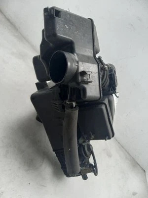 04-08 TOYOTA SOLARA 3.3L V6 AIR CLEANER BOX  - Image 1 of 4