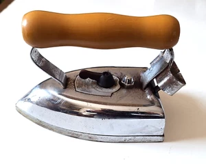 American Beauty Electric Flat Iron No. 66AB No Cord Laundry Decor - Picture 1 of 12