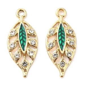 10 impresionantes colgantes en forma de hoja con esmalte verde y detalle de diamantes de imitación transparentes - Imagen 1 de 2