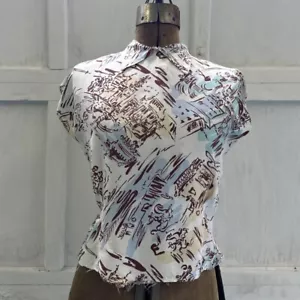 Blusa Camisa Top Deco Vintage Años 40 Novedad Estampado Mundial Rayón Frío Cuello Daga - Imagen 1 de 12