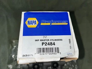 Nuevo de Lote Antiguo Napa Imp Datsun/Nissan Cilindro Maestro Remanufacturado P2484 ENVÍO GRATUITO - Imagen 1 de 3