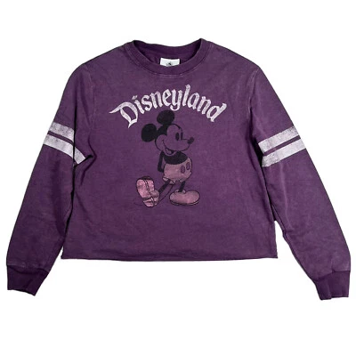 Disney ~ Suéter Crop Feminino Tamanho XS Roxo Mickey Mouse Lã Manga Longa Tripulação - Imagem 1 de 4