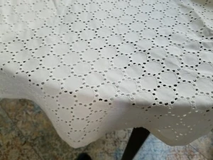 country living 60" round eyelet white cotton table cloth nwot - Picture 1 of 7