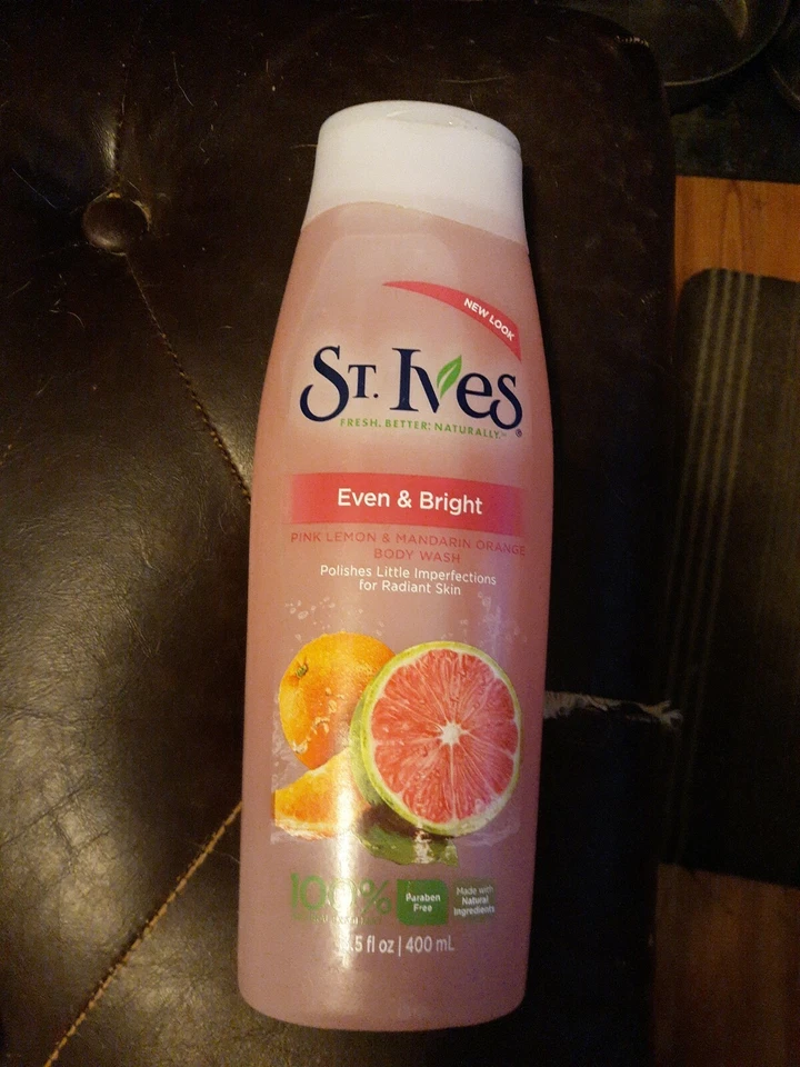 St. Ives Even & Bright Body Wash Pink Lemon and Mandarin Orange 13.5 Oz