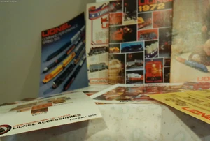 Lionel model train catalog 1972 1973 1974 1975 1976 1977 1978 1979 lot 17 - Picture 1 of 15
