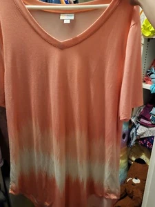 Lularoe Iris Shirt Large - Bild 1 von 3