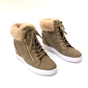 GBG Los Angeles GGNURISA-M Women's Ankle Boots sz 6.5 Beige NEW - Picture 1 of 10