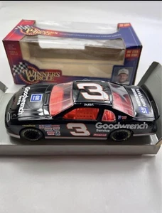Dale Earnhardt Sr Diecast 1:24 Goodwrench Winner's Circle 1997 Stock Car Series - Picture 1 of 3