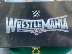 WWE WrestleMania replica Side Plates - Picture 1 of 5