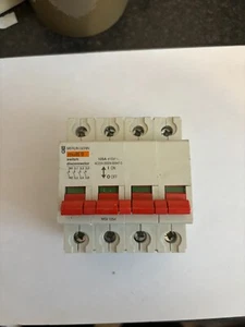 DESCONECTOR INTERRUPTOR PRINCIPAL MERLIN GERIN 125 AMP MGI 1254 4 POLOS - Imagen 1 de 1