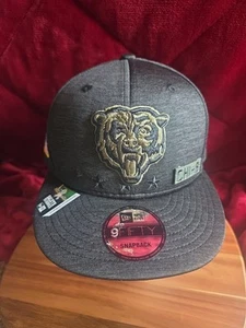 Neu Chicago Bears New Era Salute to Service Sideline 9FIFTY Snapback Mütze selten - Bild 1 von 9