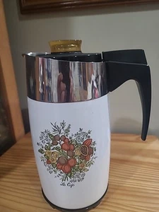 Vintage 1960’s Corningware ‘Spice Of Life’ Collectible Kitchen Pitcher - Picture 1 of 7