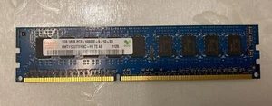 Hynix 1Rx8 1GB DDR3 HMT112U7TFR8C H9 TO AB PC3-10600E ECC Unbuffered - Foto 1 di 2