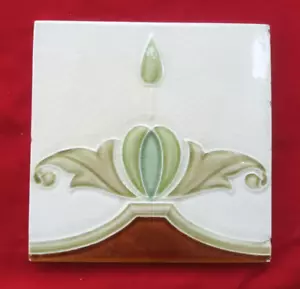 1 Piece Old Art Deco Flower Design Embossed Majolica Ceramic Tiles England 0387 - Picture 1 of 4