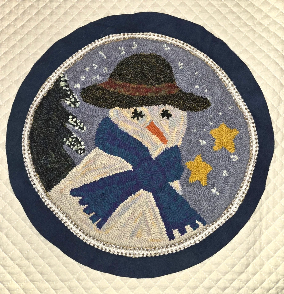  Snowman Table Topper Hand Hooked Wool Cushion Cover Wall Art Folk Art Winter 17 - Image 1 of 4