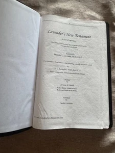 Lavendels Neues Testament: Eine wörtliche Übersetzung 2015 schwarzer Einband Nachlass - Bild 1 von 5