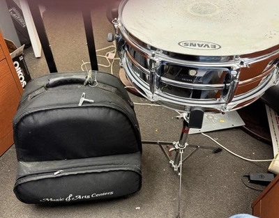 Ludwig Rocker 14 英寸 x 51⁄2 英寸小军带手提箱和路德维希支架 — 第 1/4 张图片