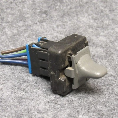 1996-1998 Pontiac Grand Am Rear Power Lock Switch Button LH or RH OEM 26660 - Image 1 of 3