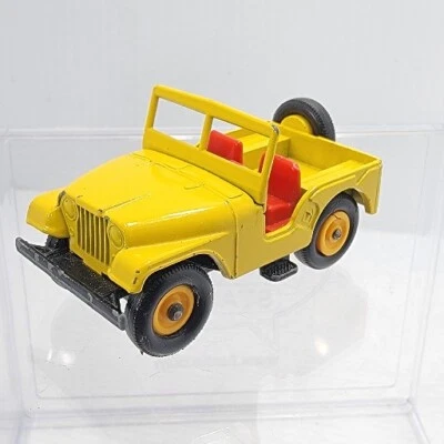 Matchbox Lesney Superfast Series No. 72 Yellow Jeep — 第 1/4 张图片