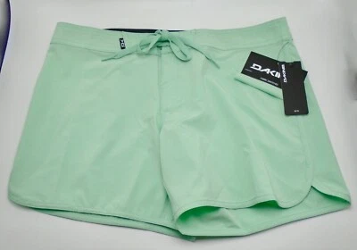 Shorts de tabuleiro feminino Dakine Freeride líquen 28" - Imagem 1 de 4