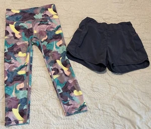 Lot of 2 Athleta Girl L / 12 High Rise Printed Chit Chat Capri Leggings & Shorts - Picture 1 of 12