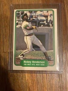 1982 Fleer Rickey Henderson 1981 Most Hits, most Runs Card #643 -
