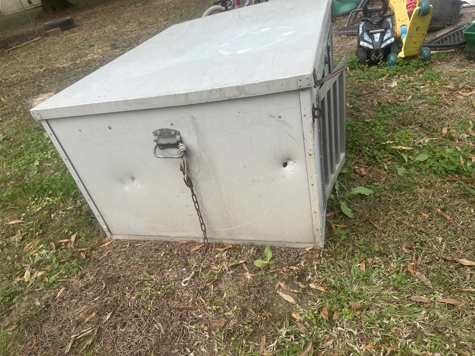Pistola de caza ligera de aluminio caja portátil para perros camión portador cazador Foto 1 de 4